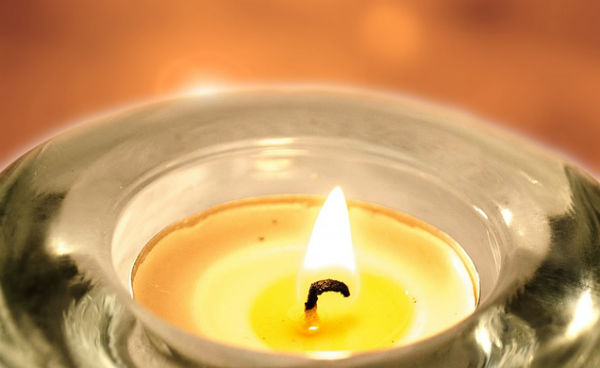 tea light candle in holder
